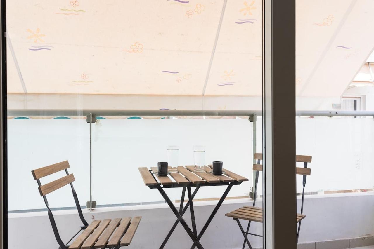 Stunning Flat With Lovely Terrace & Parking Garage Atenas Exterior foto